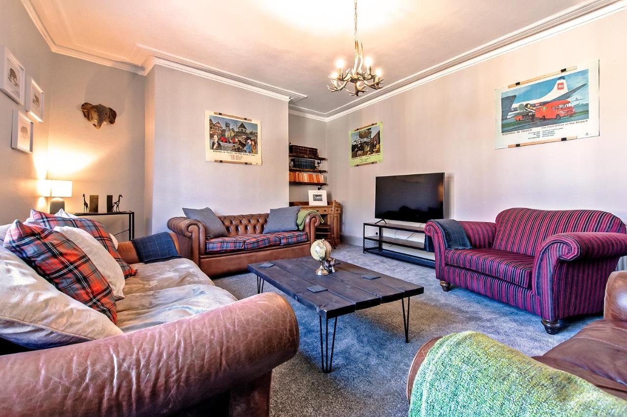 Postmasters Apartment Алнуик Екстериор снимка