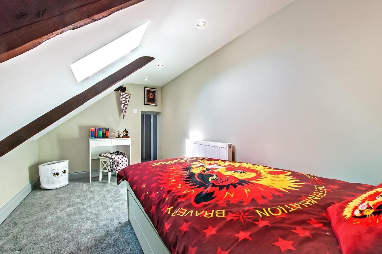 Postmasters Apartment Алнуик Екстериор снимка