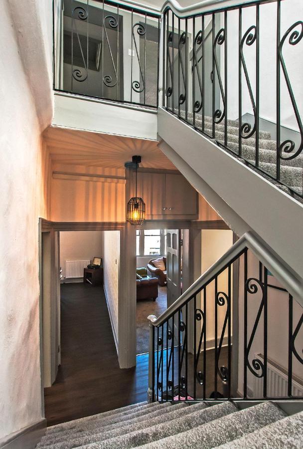 Postmasters Apartment Алнуик Екстериор снимка