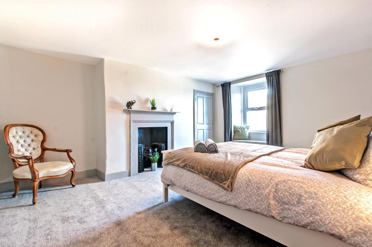 Postmasters Apartment Алнуик Екстериор снимка